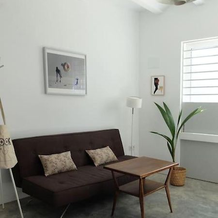 Design Apartment Near City Center, Cool Popular Neighborhood Sevilha Exterior foto